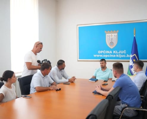 FUCZ ronilačkom klubu “Vidra” iz Ključa ustupila ronilačku opremu FUCZ ronilačkom klubu “Vidra” iz Ključa ustupila ronilačku opremu