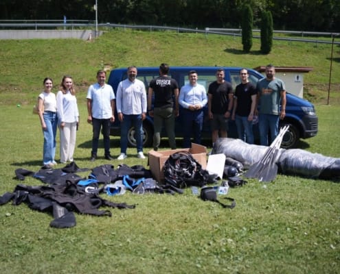 FUCZ ronilačkom klubu “Vidra” iz Ključa ustupila ronilačku opremu FUCZ ronilačkom klubu “Vidra” iz Ključa ustupila ronilačku opremu