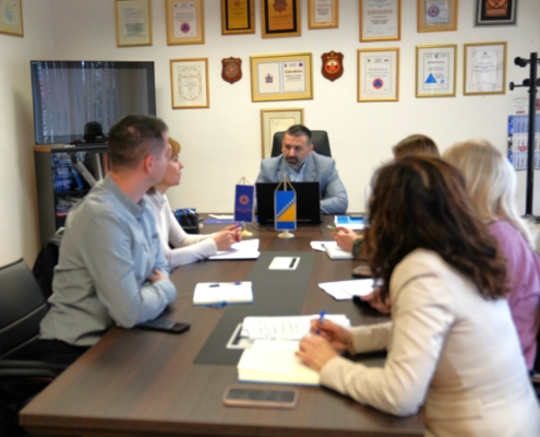 IMG-97ede134538b1ae63e2e9486bc0e9143-V